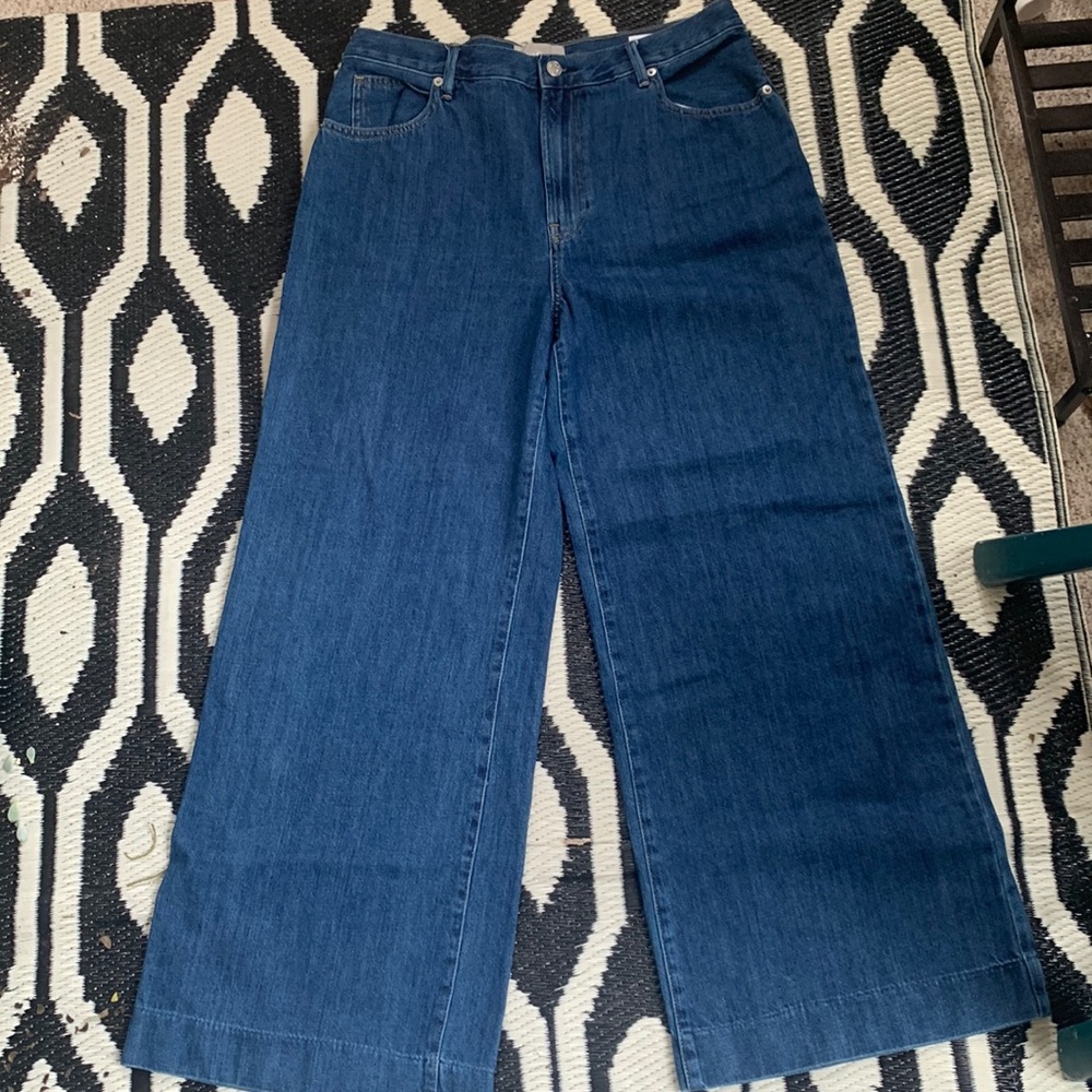 Everlane summer wide leg Jean Size 31